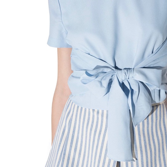 Tie Front Short Sleeve Cropped Blouse Baby Blue - Picture 4 of 9